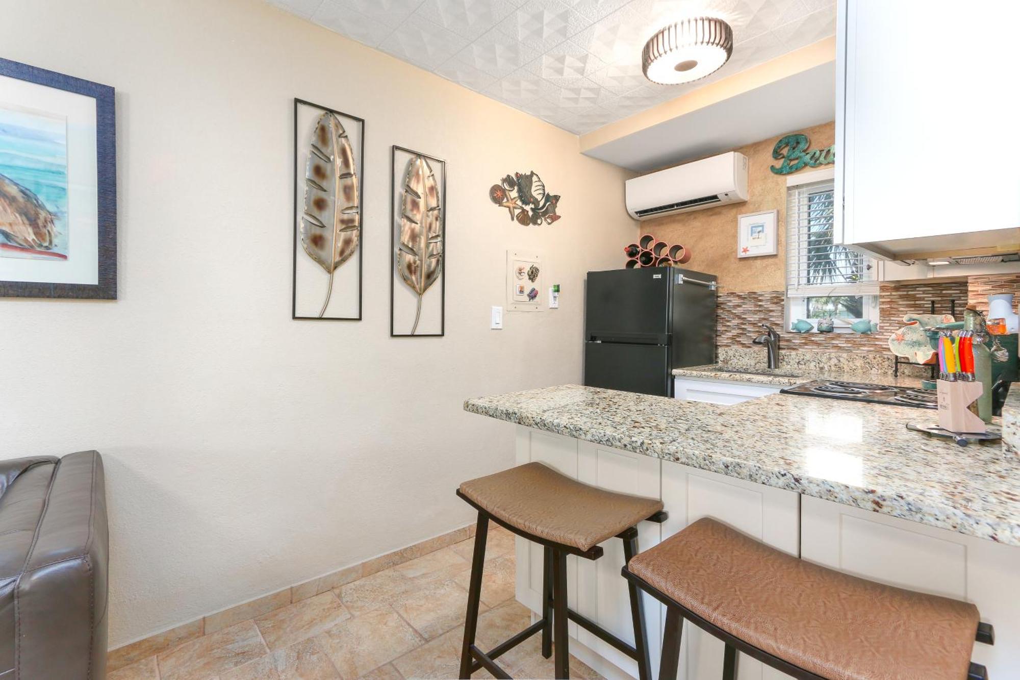 Tropic Terrace Hotell St. Pete Beach Exteriör bild