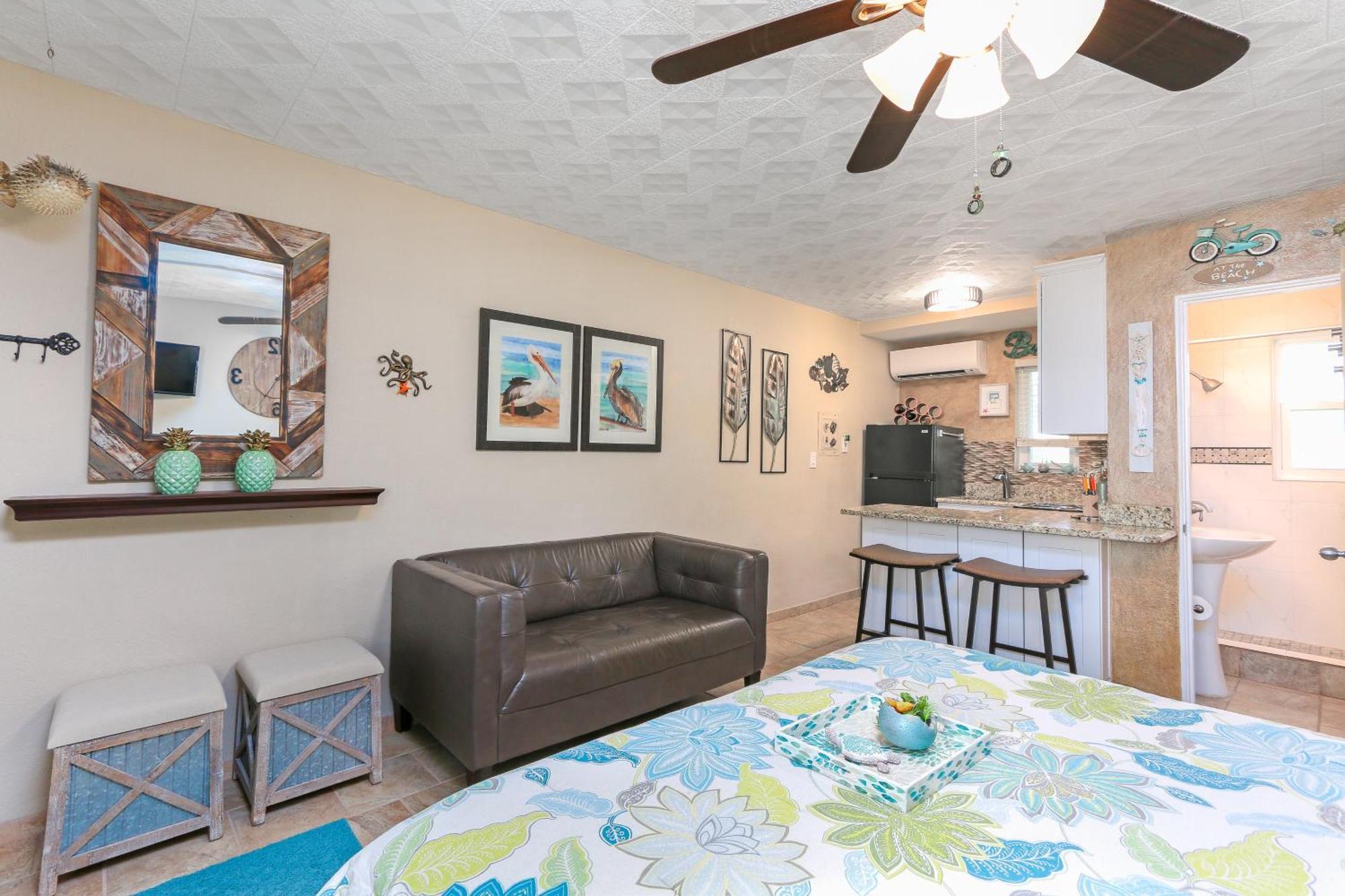 Tropic Terrace Hotell St. Pete Beach Exteriör bild